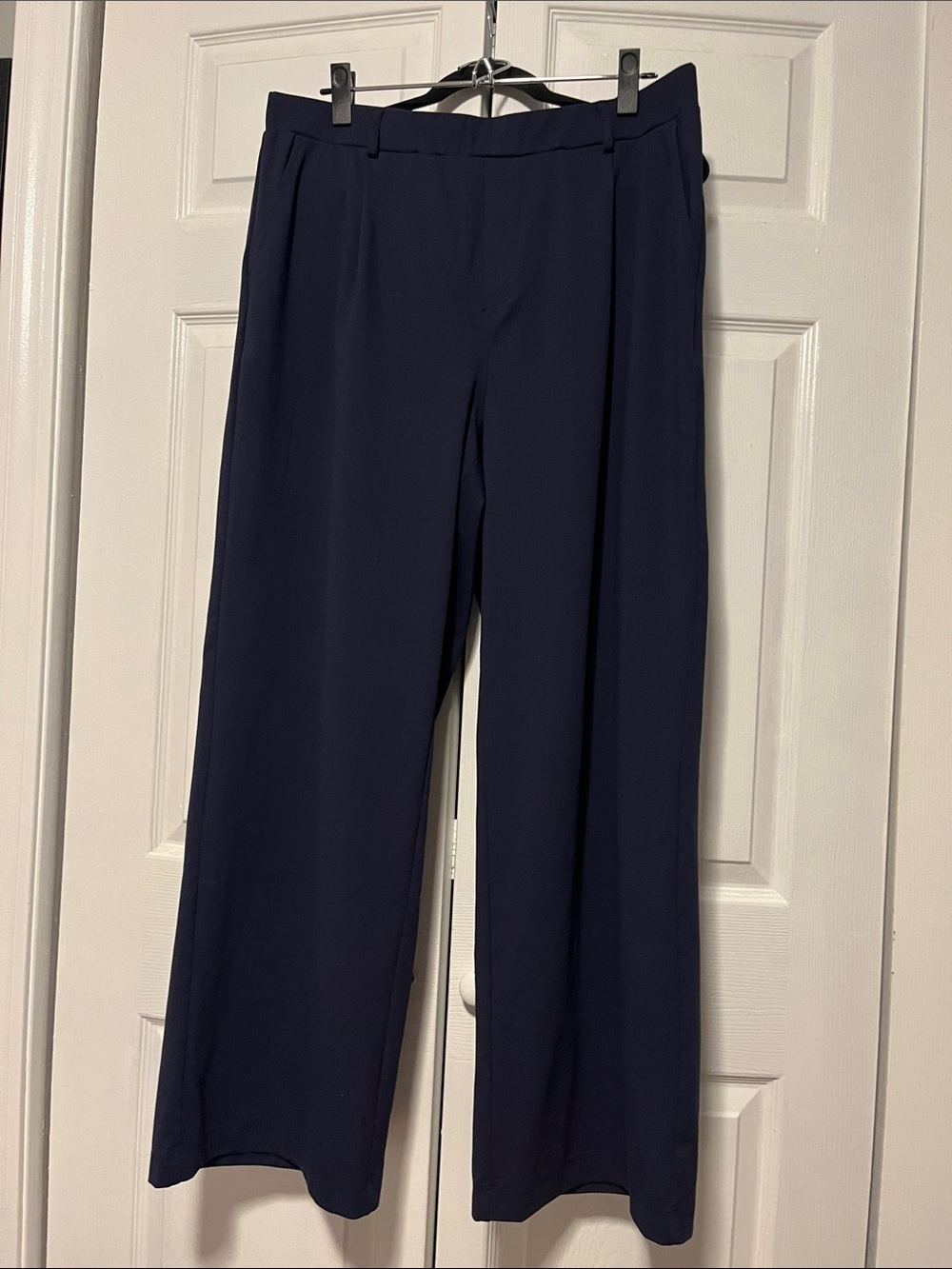 HALARA Navy Wide-Leg Pants